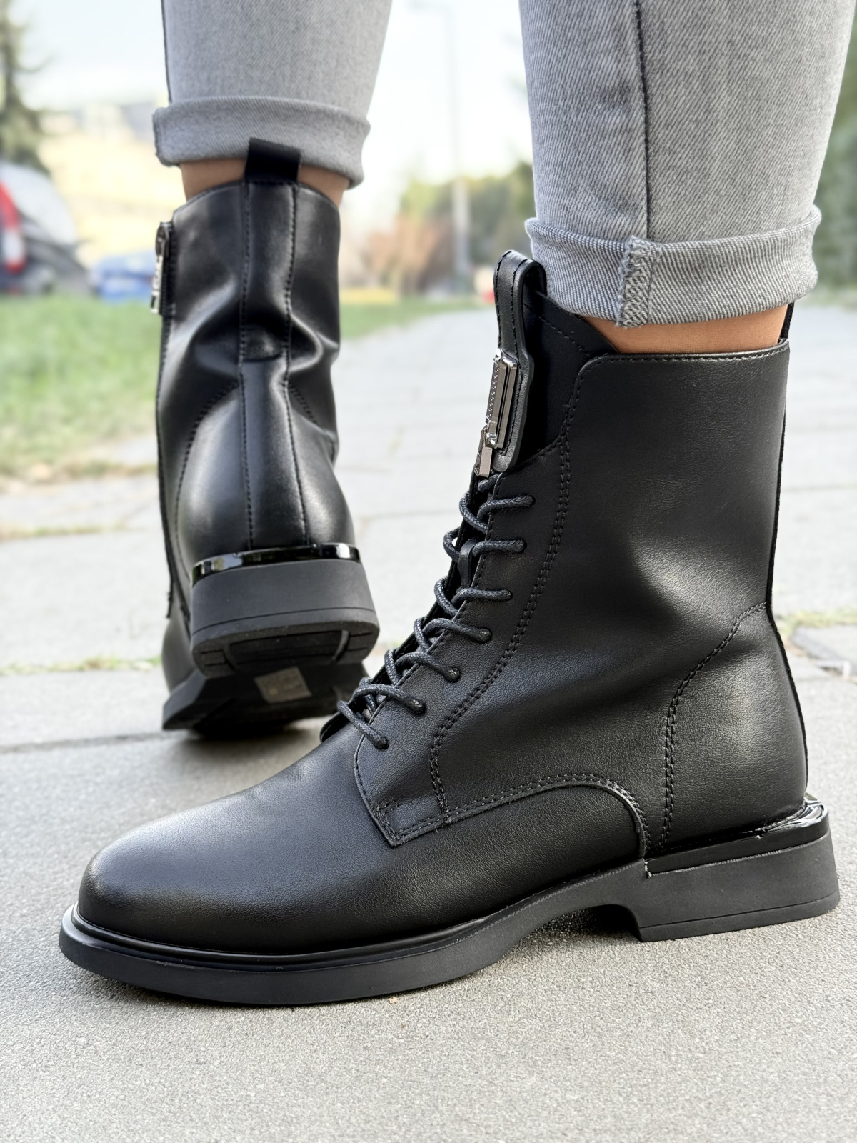 Botki OLEKSY z naturalnej skóry – elegancja i wygoda na co dzień