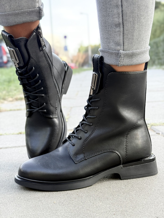 Botki OLEKSY z naturalnej skóry – elegancja i wygoda na co dzień