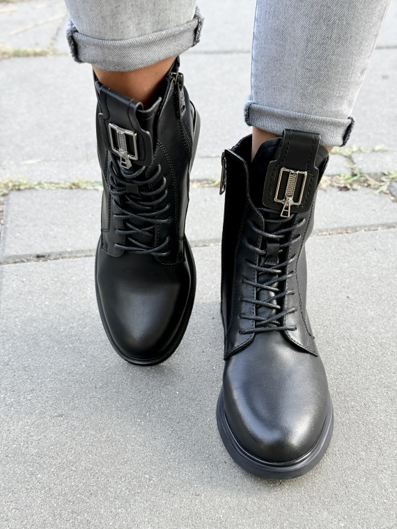 Botki OLEKSY z naturalnej skóry – elegancja i wygoda na co dzień