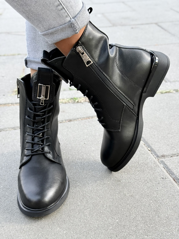 Botki OLEKSY z naturalnej skóry – elegancja i wygoda na co dzień