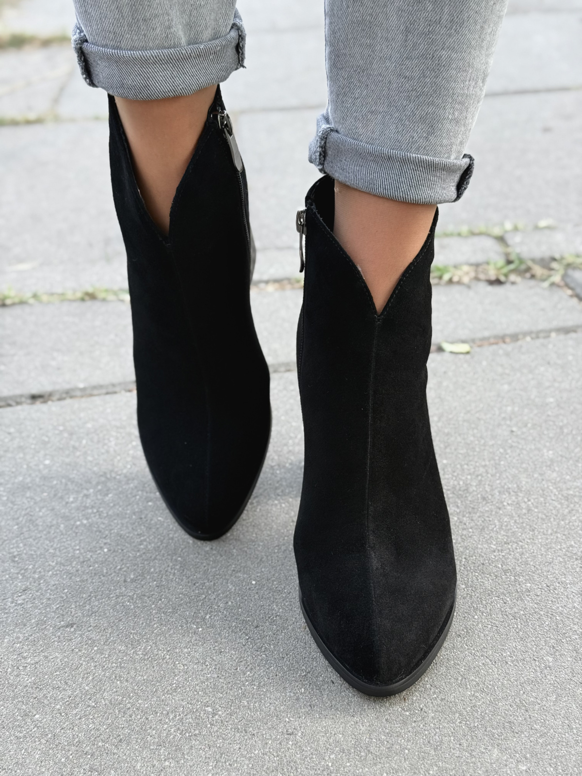 Botki ze skóry naturalnej dla kobiet ceniących jakość