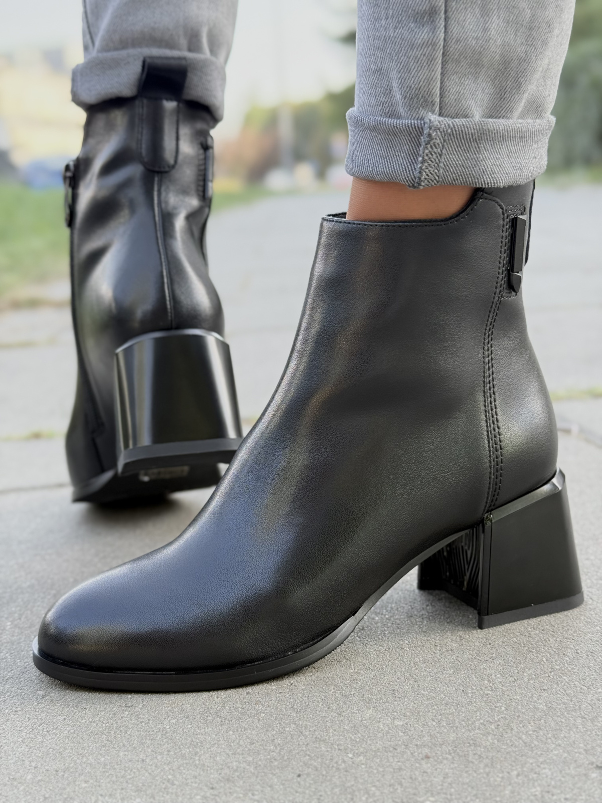 Eleganckie botki ze skóry naturalnej