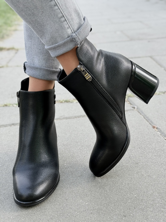Eleganckie botki ze skóry naturalnej