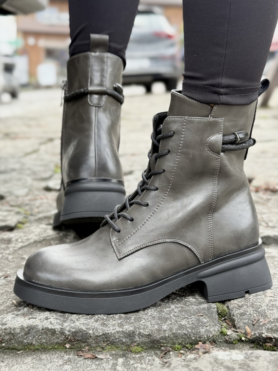 Botki ze skóry naturalnej – klasyka w nowoczesnym wydaniu