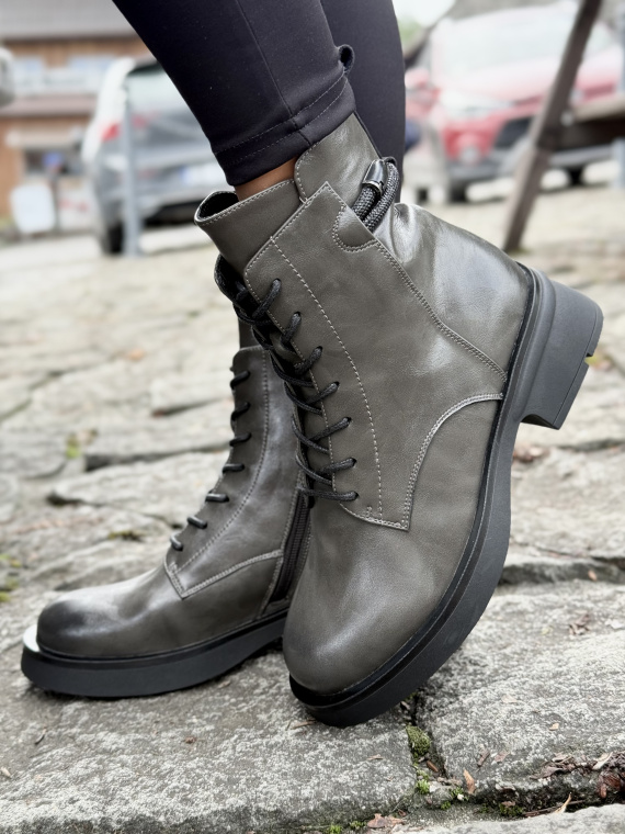 Botki ze skóry naturalnej – klasyka w nowoczesnym wydaniu