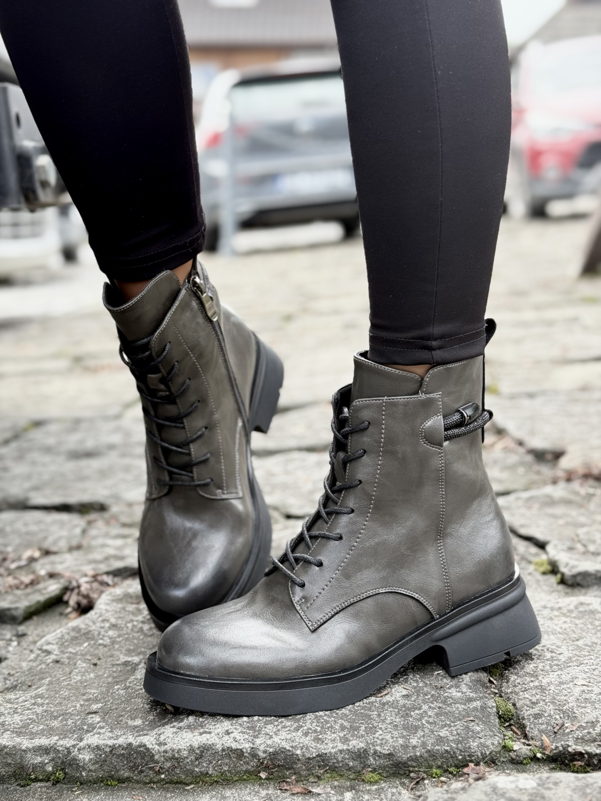 Botki ze skóry naturalnej – klasyka w nowoczesnym wydaniu