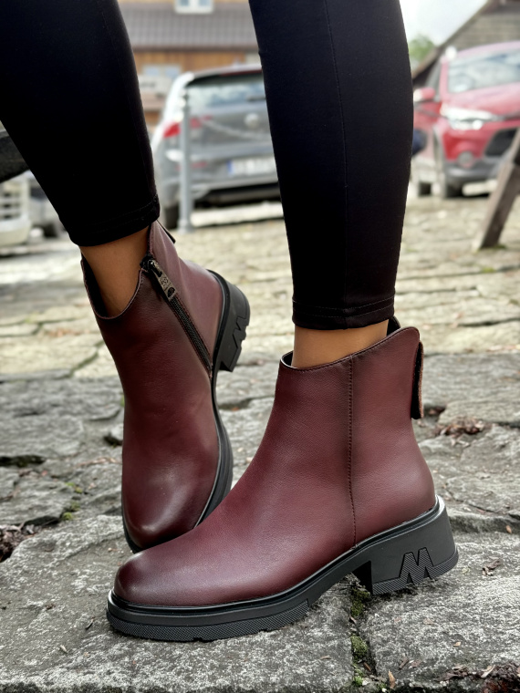 Botki damskie ze skóry naturalnej – elegancja i komfort