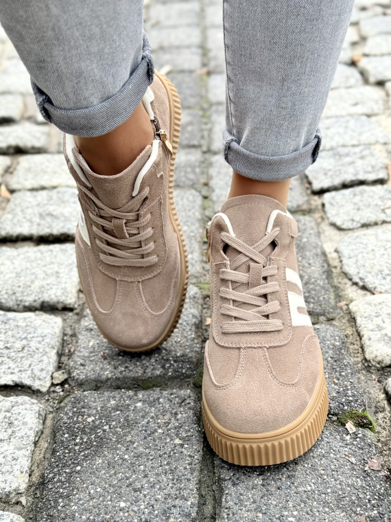 Damskie sneakersy ze skóry naturalnej – styl i wygoda na co dzień