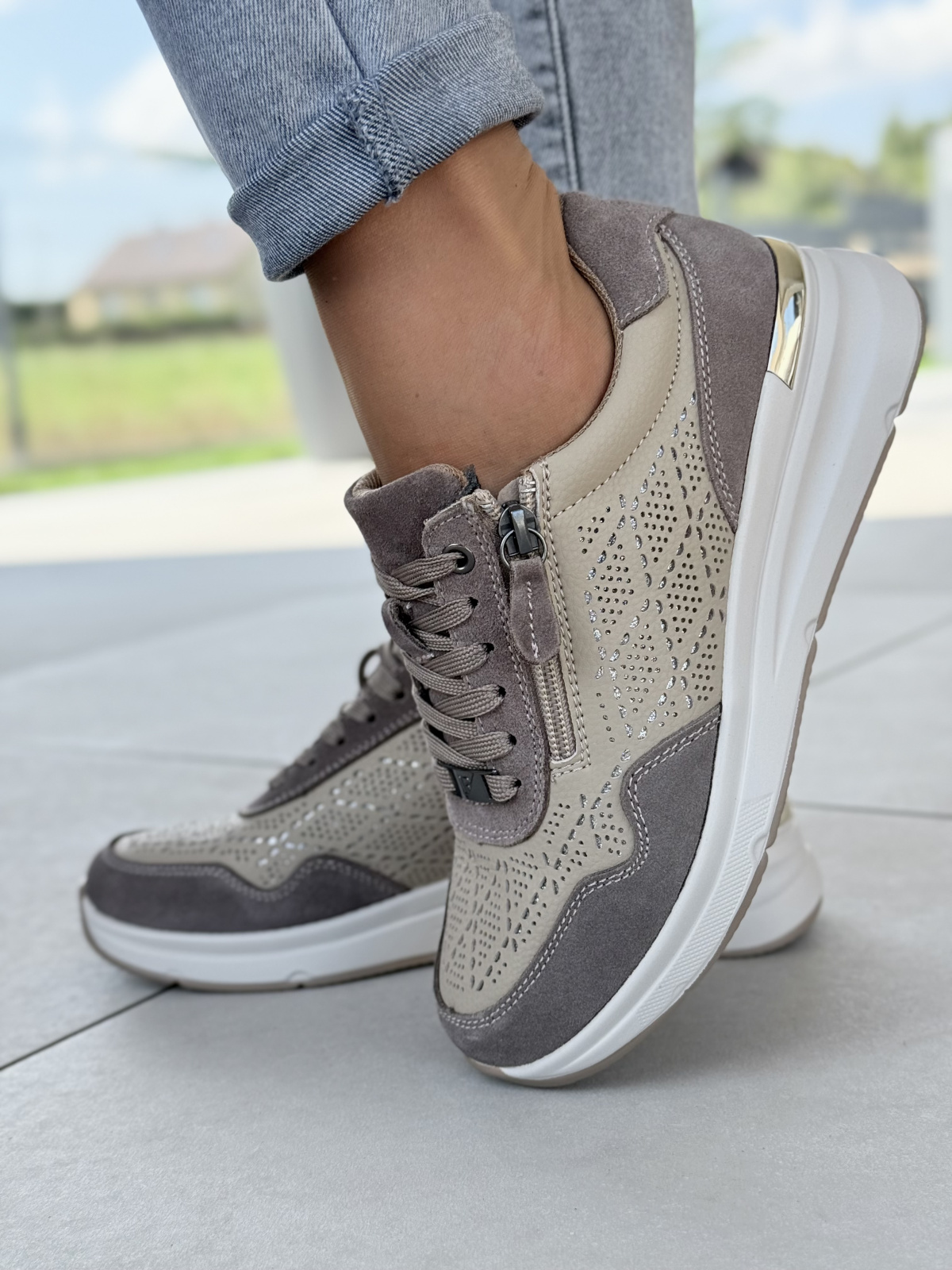 Eleganckie sneakersy damskie z naturalnej skóry