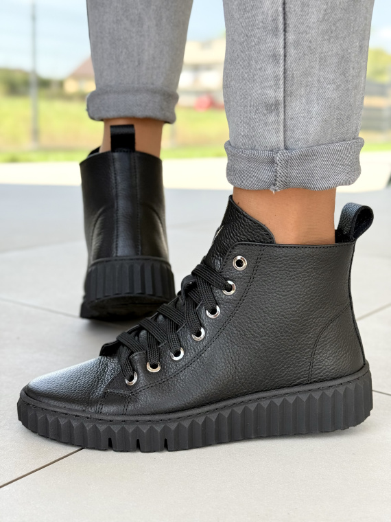 Sneakersy OLEKSY z naturalnej skóry – Made in Poland