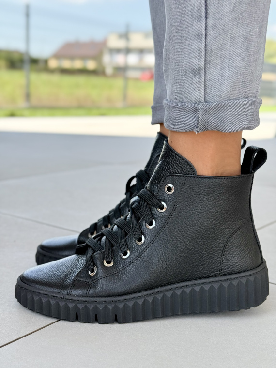 Sneakersy OLEKSY z naturalnej skóry – Made in Poland