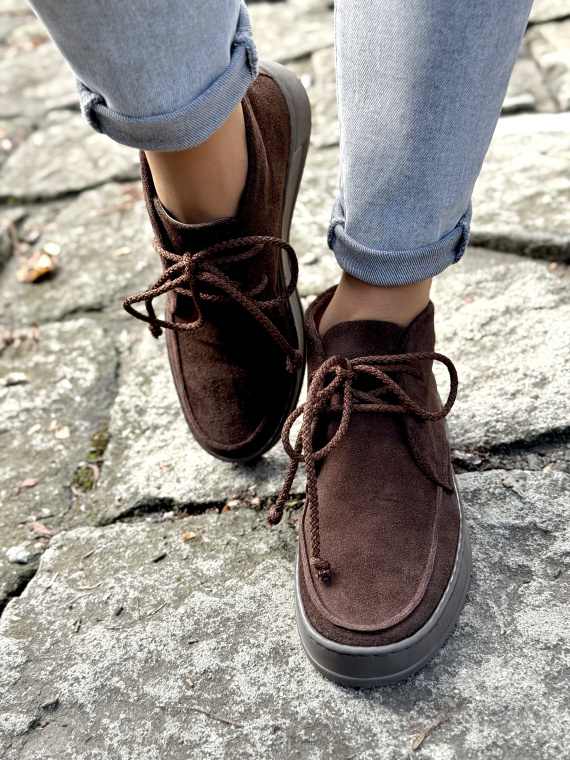 Botki OLEKSY z naturalnej skóry – elegancja i komfort na co dzień