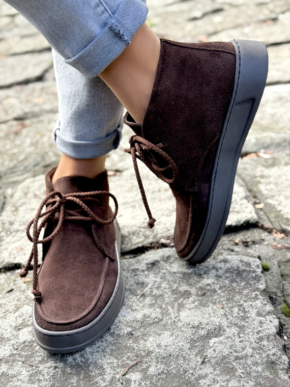 Botki OLEKSY z naturalnej skóry – elegancja i komfort na co dzień