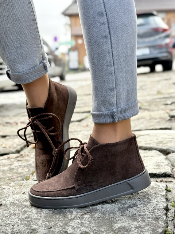 Botki OLEKSY z naturalnej skóry – elegancja i komfort na co dzień