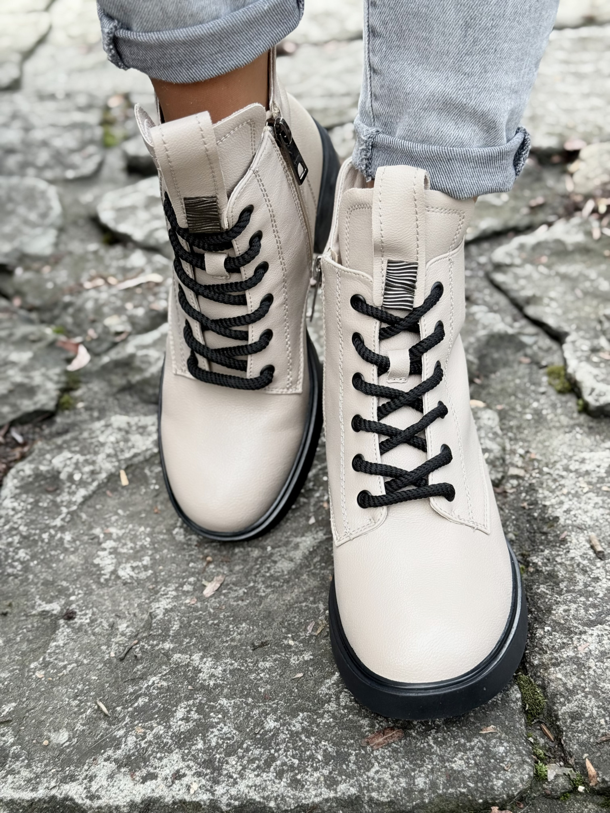 Botki damskie ze skóry naturalnej – komfort i styl na co dzień