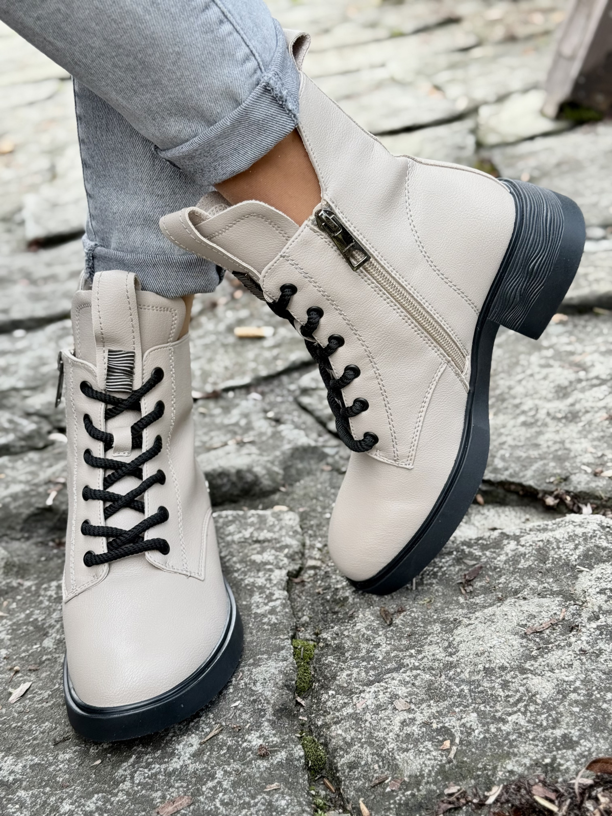 Botki damskie ze skóry naturalnej – komfort i styl na co dzień