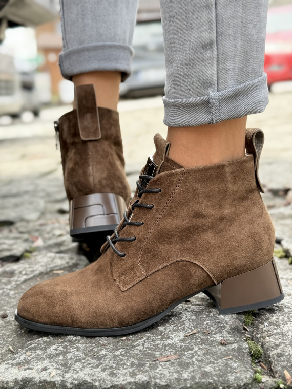 Botki damskie OLEKSY ze skóry naturalnej – styl i komfort na co dzień