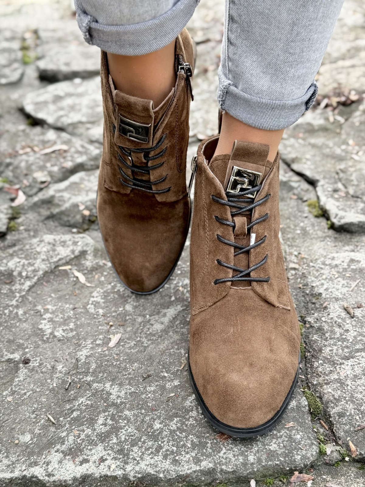 Botki damskie OLEKSY ze skóry naturalnej – styl i komfort na co dzień