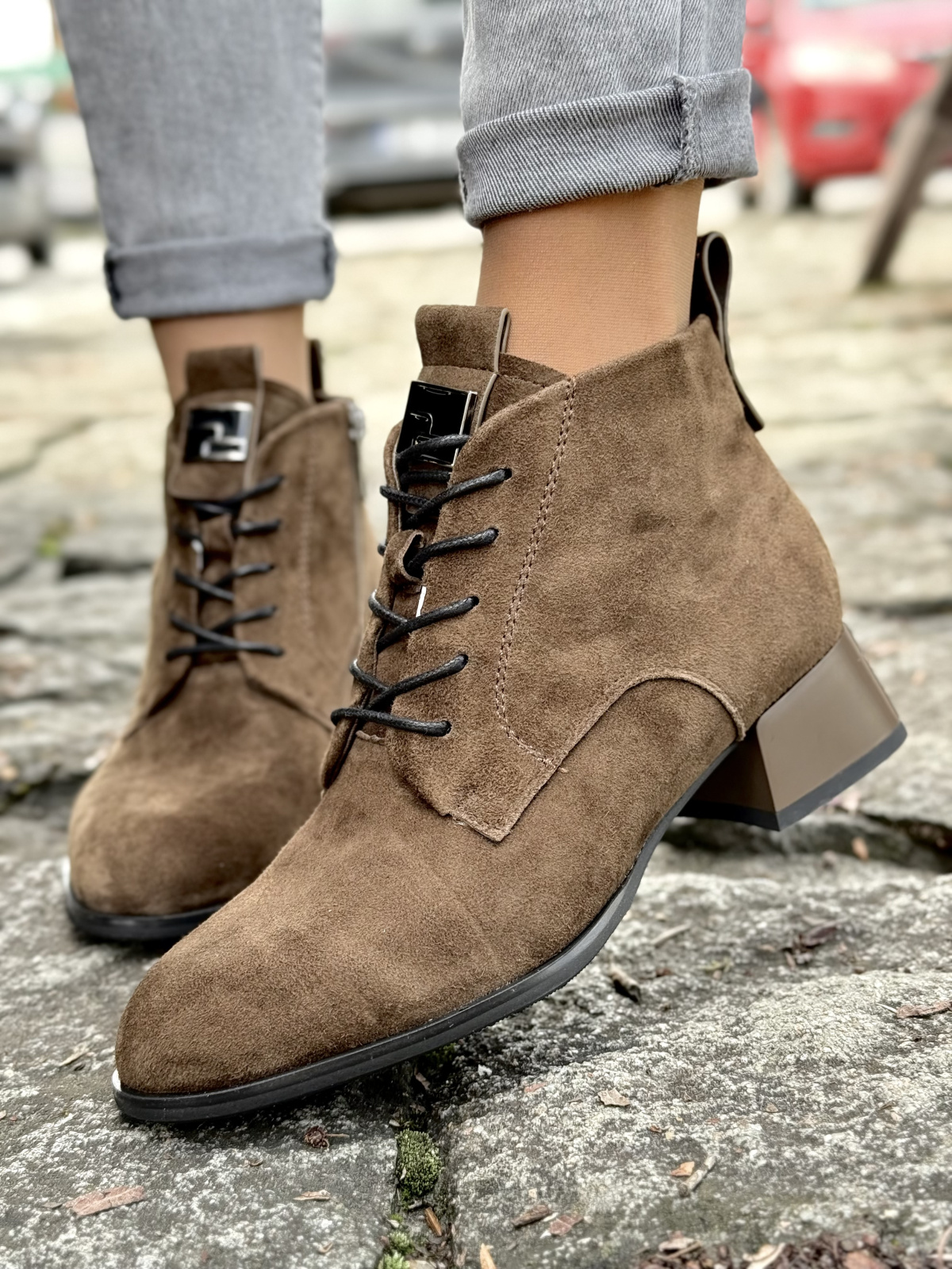 Botki damskie OLEKSY ze skóry naturalnej – styl i komfort na co dzień