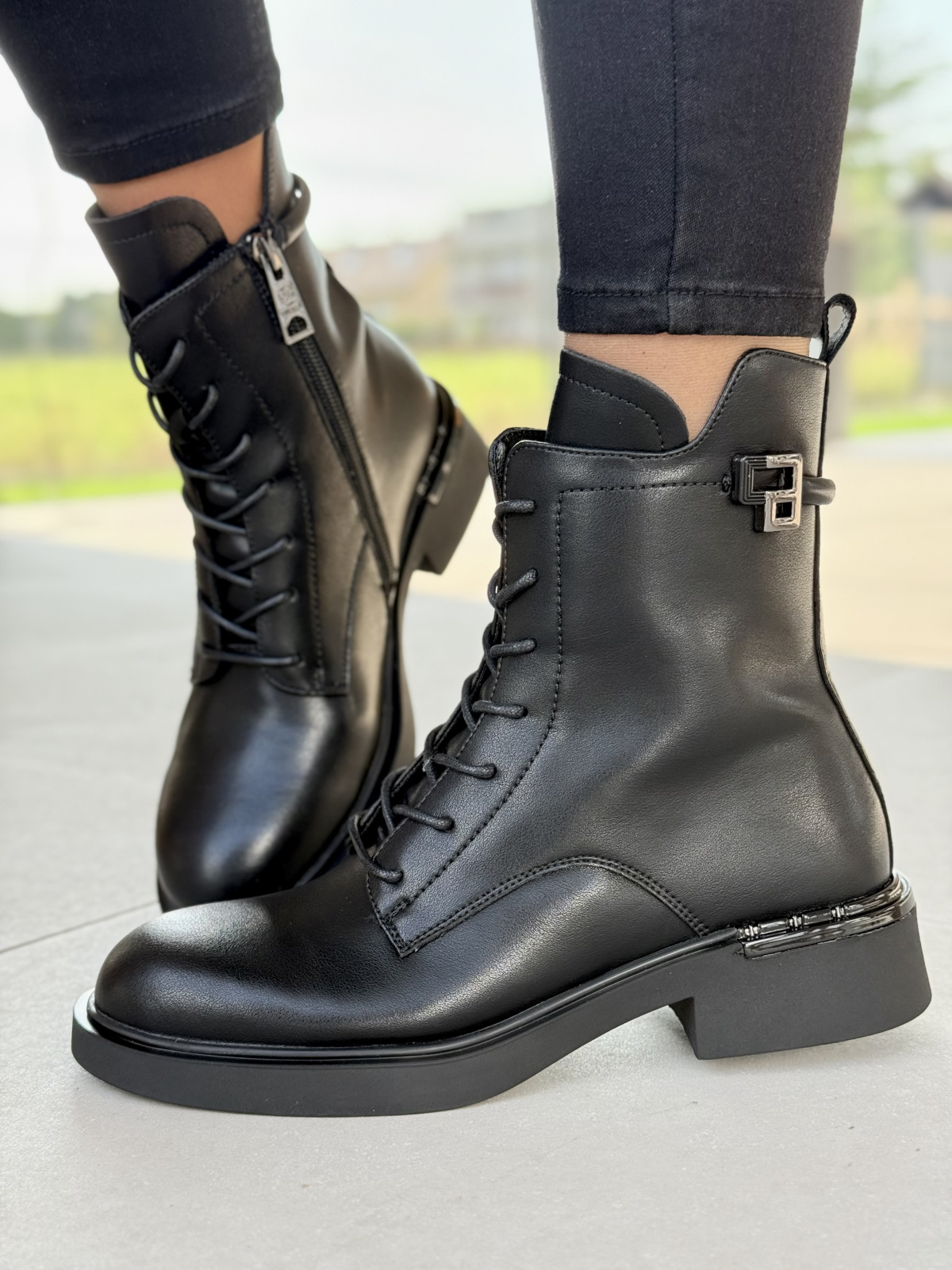 Botki damskie ze skóry naturalnej – elegancja i wygoda na co dzień