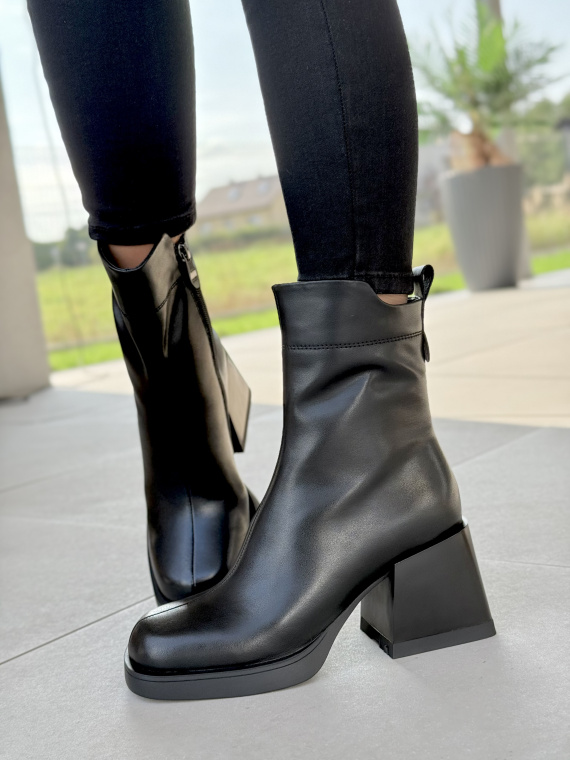 Botki ze skóry naturalnej – elegancja i wygoda na każdy dzień