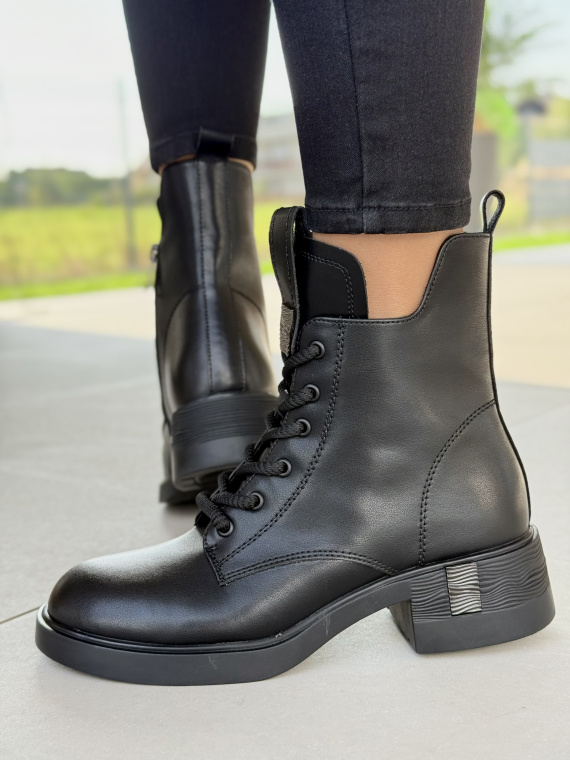 Botki OLEKSY ze skóry naturalnej – elegancja i komfort na co dzień