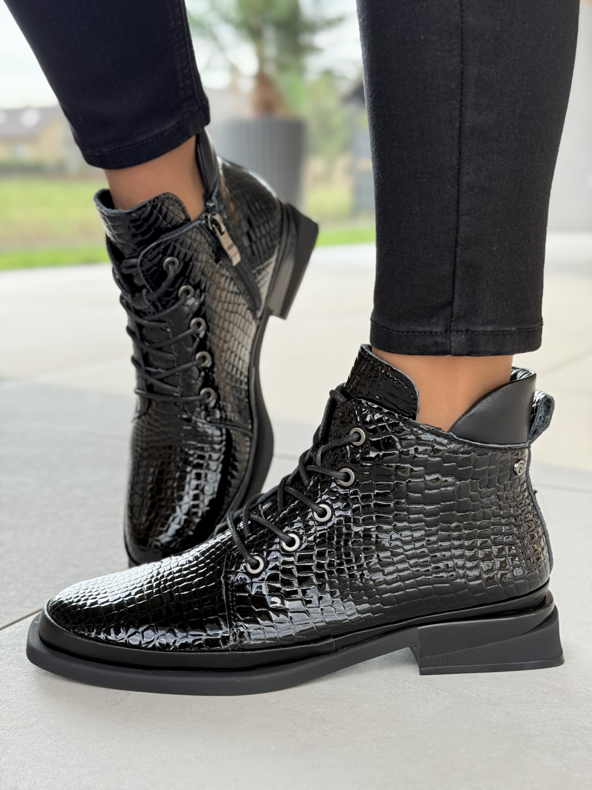 Eleganckie botki ze skóry naturalnej