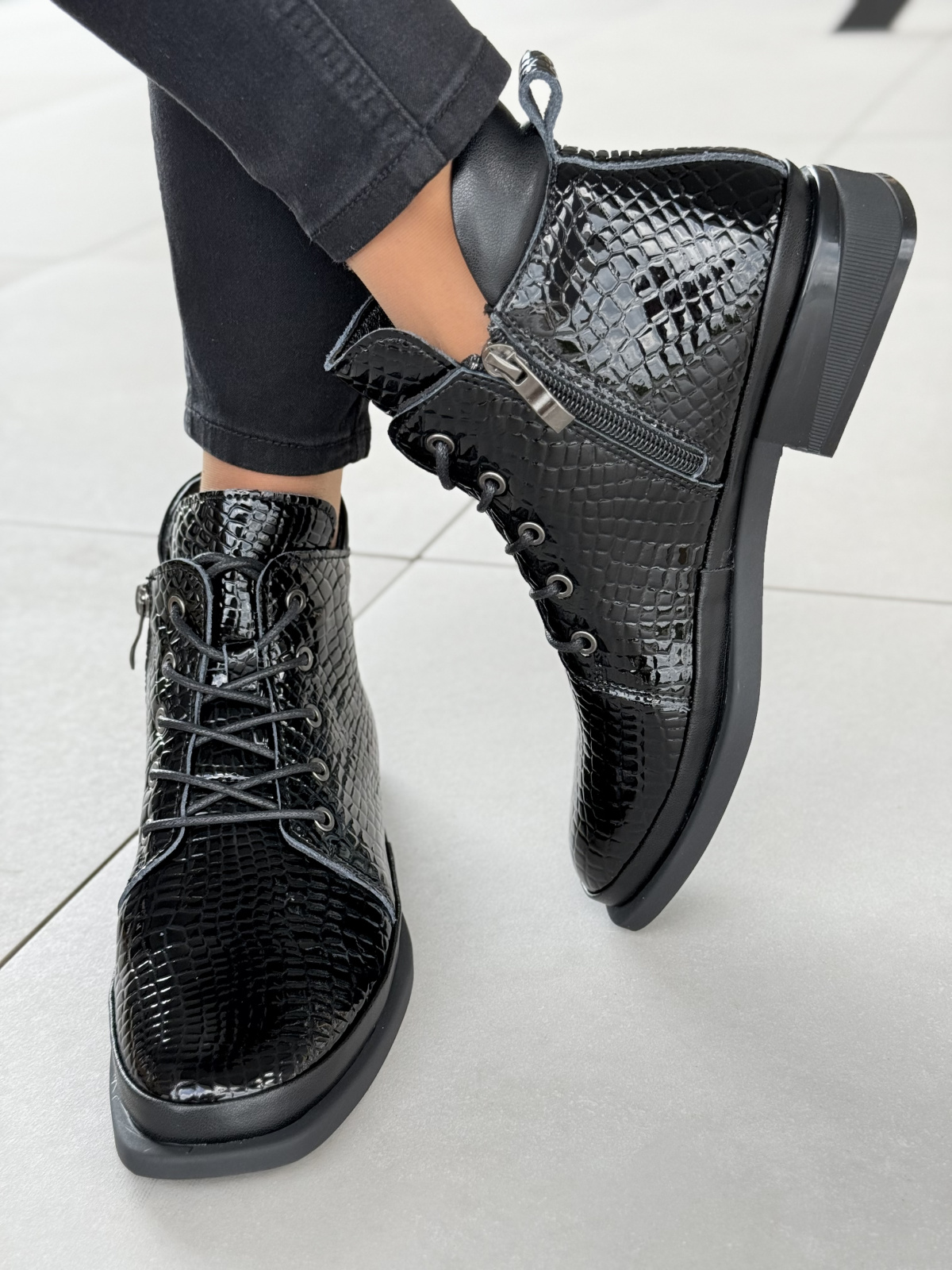 Eleganckie botki ze skóry naturalnej