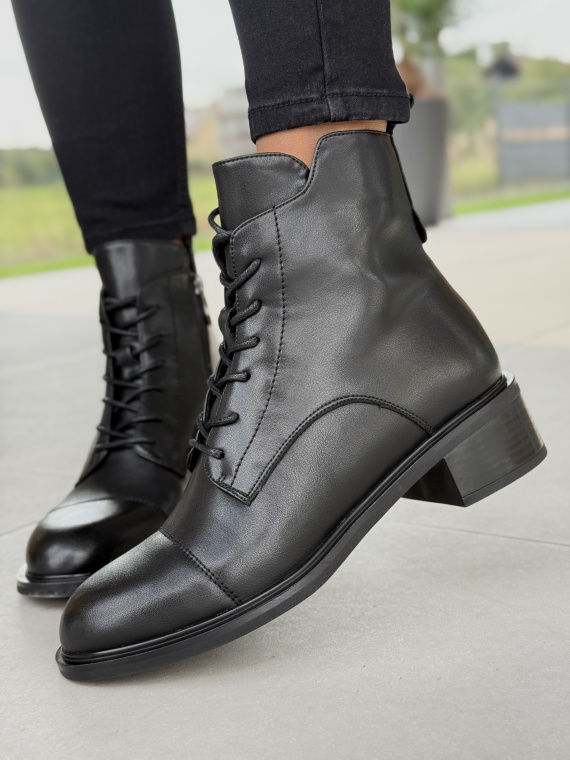 Botki ze skóry naturalnej – luksus, który nosisz codziennie