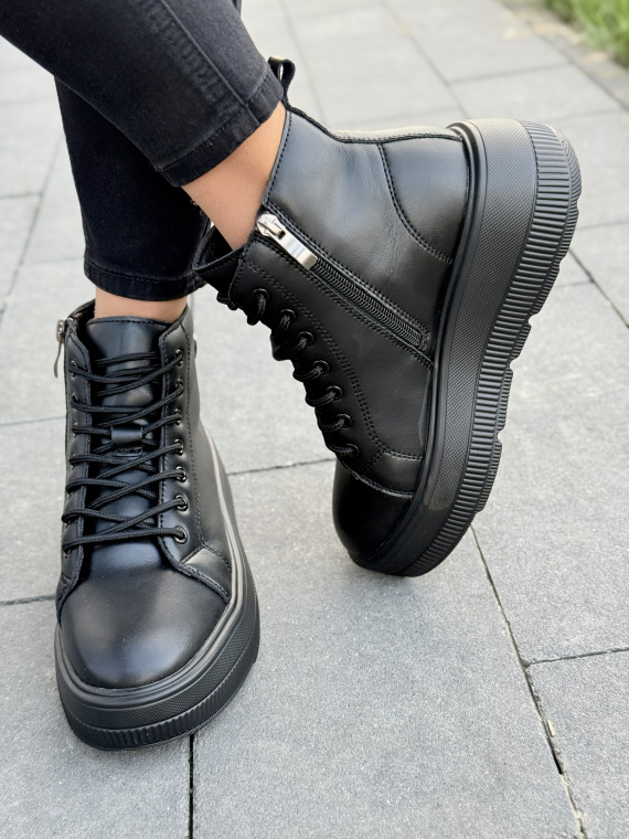 Damskie sneakersy ze skóry naturalnej – styl, wygoda i trwałość