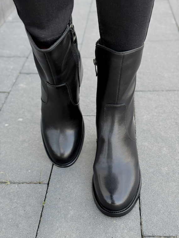 Botki ze skóry naturalnej – klasyka w najlepszym wydaniu