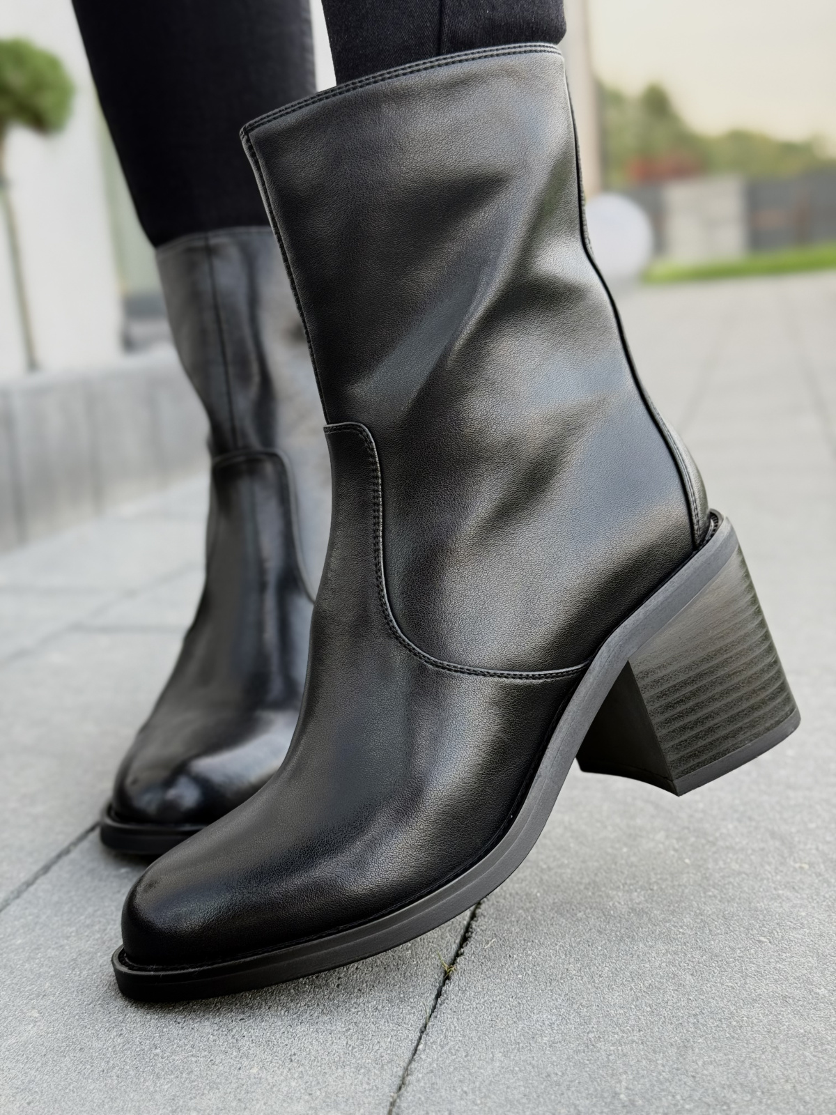 Botki ze skóry naturalnej – klasyka w najlepszym wydaniu