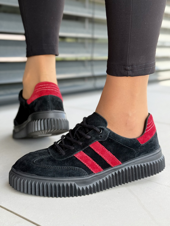 Damskie sneakersy z naturalnej skóry – styl i komfort na co dzień