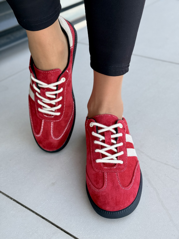 Sneakersy z naturalnej skóry – komfort i styl w jednym