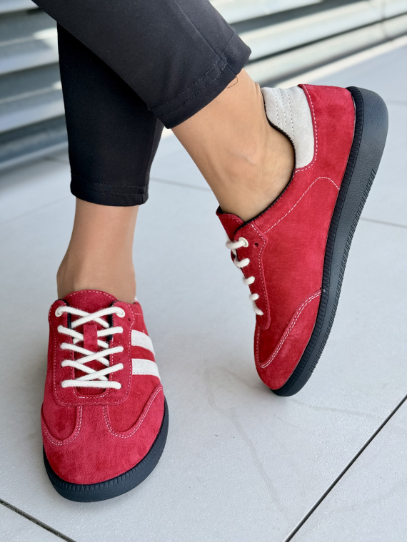 Sneakersy z naturalnej skóry – komfort i styl w jednym