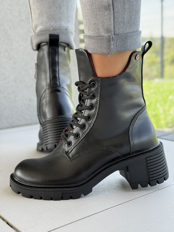 Stylowe botki ze skóry naturalnej dla nowoczesnych kobiet