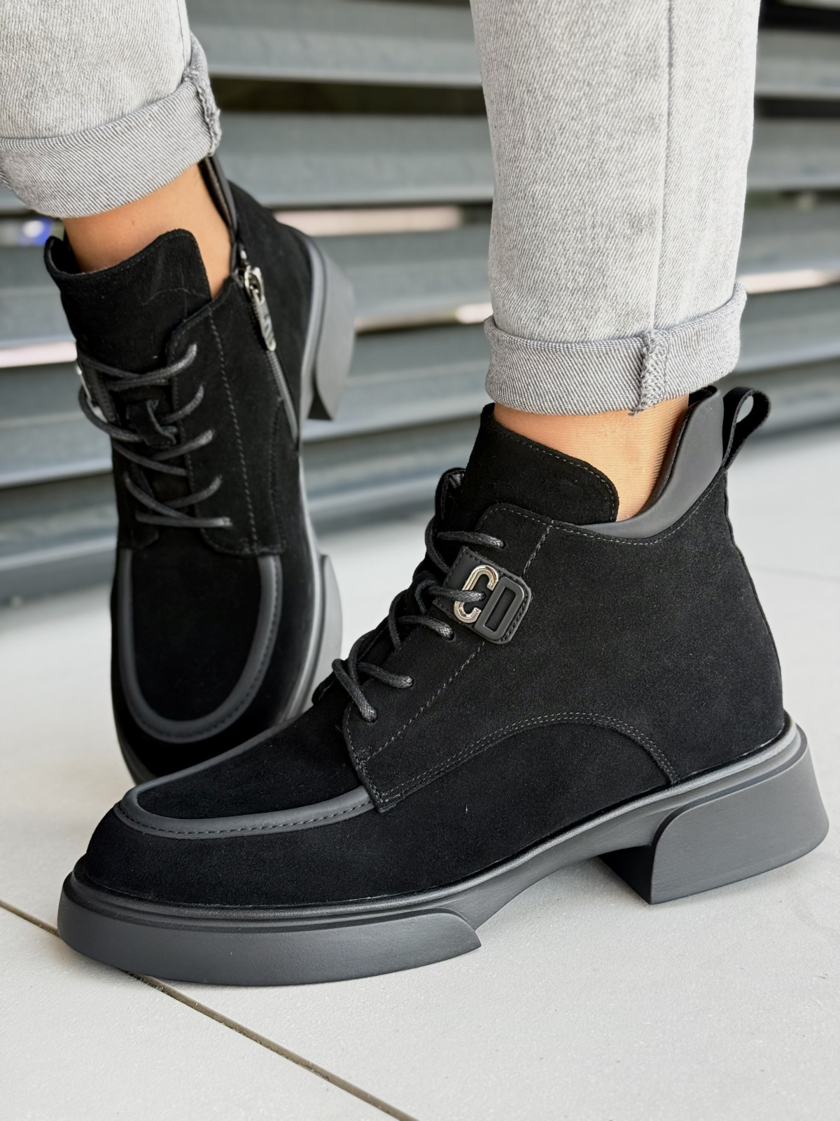 Eleganckie botki damskie ze skóry naturalnej – komfort i styl na co dzień