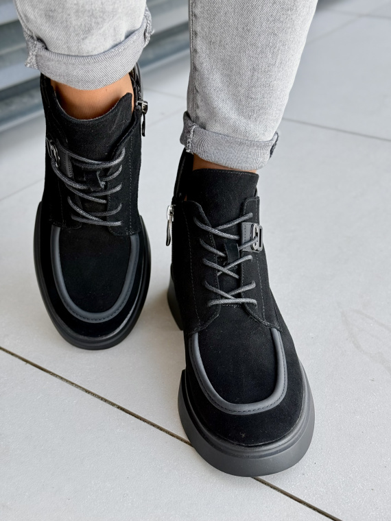 Eleganckie botki damskie ze skóry naturalnej – komfort i styl na co dzień