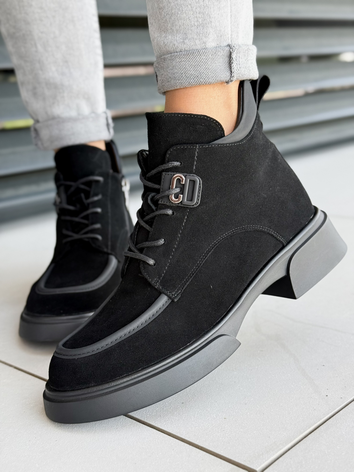 Eleganckie botki damskie ze skóry naturalnej – komfort i styl na co dzień