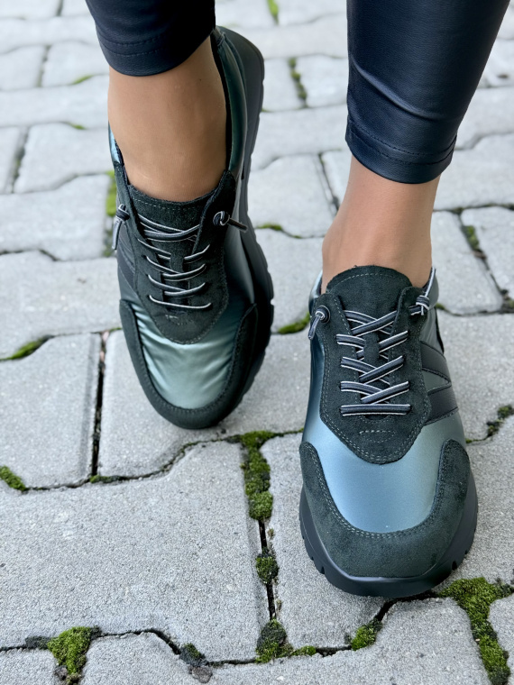 Sneakersy damskie – styl i wygoda na co dzień