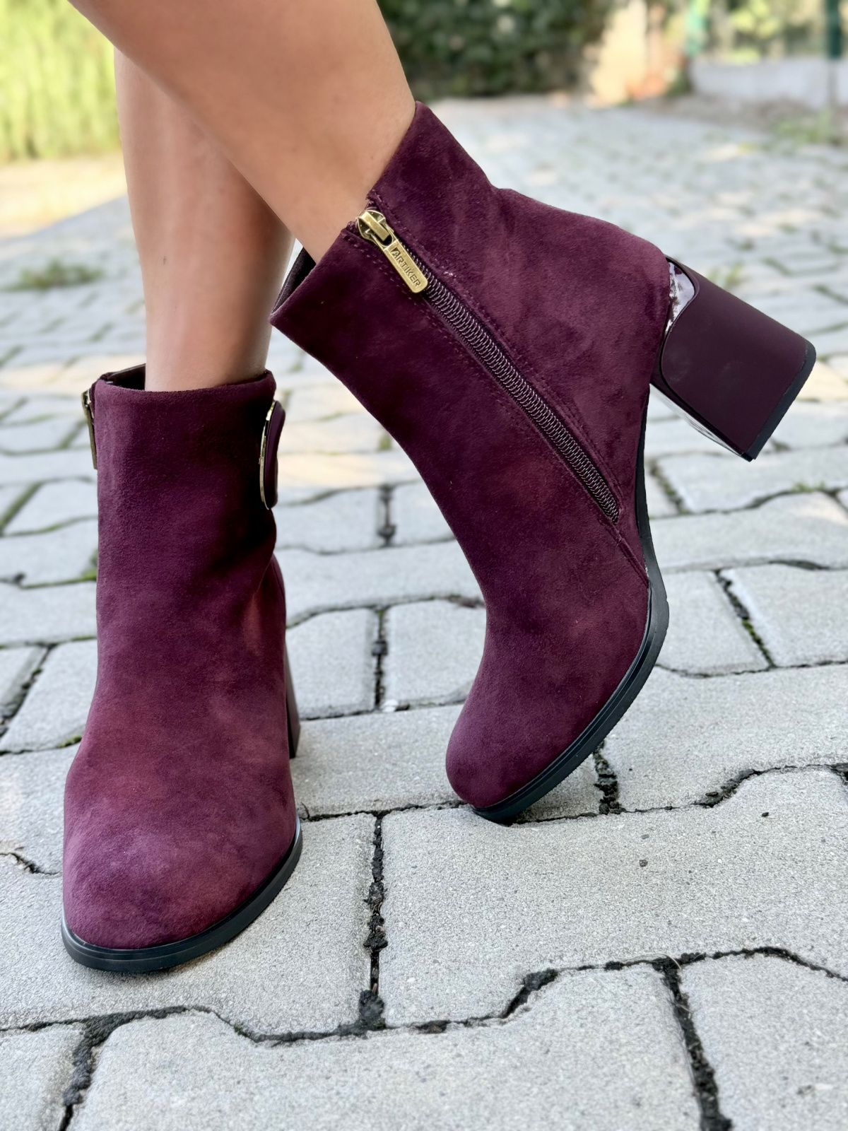 Botki OLEKSY z naturalnej skóry – elegancja i komfort w jednym