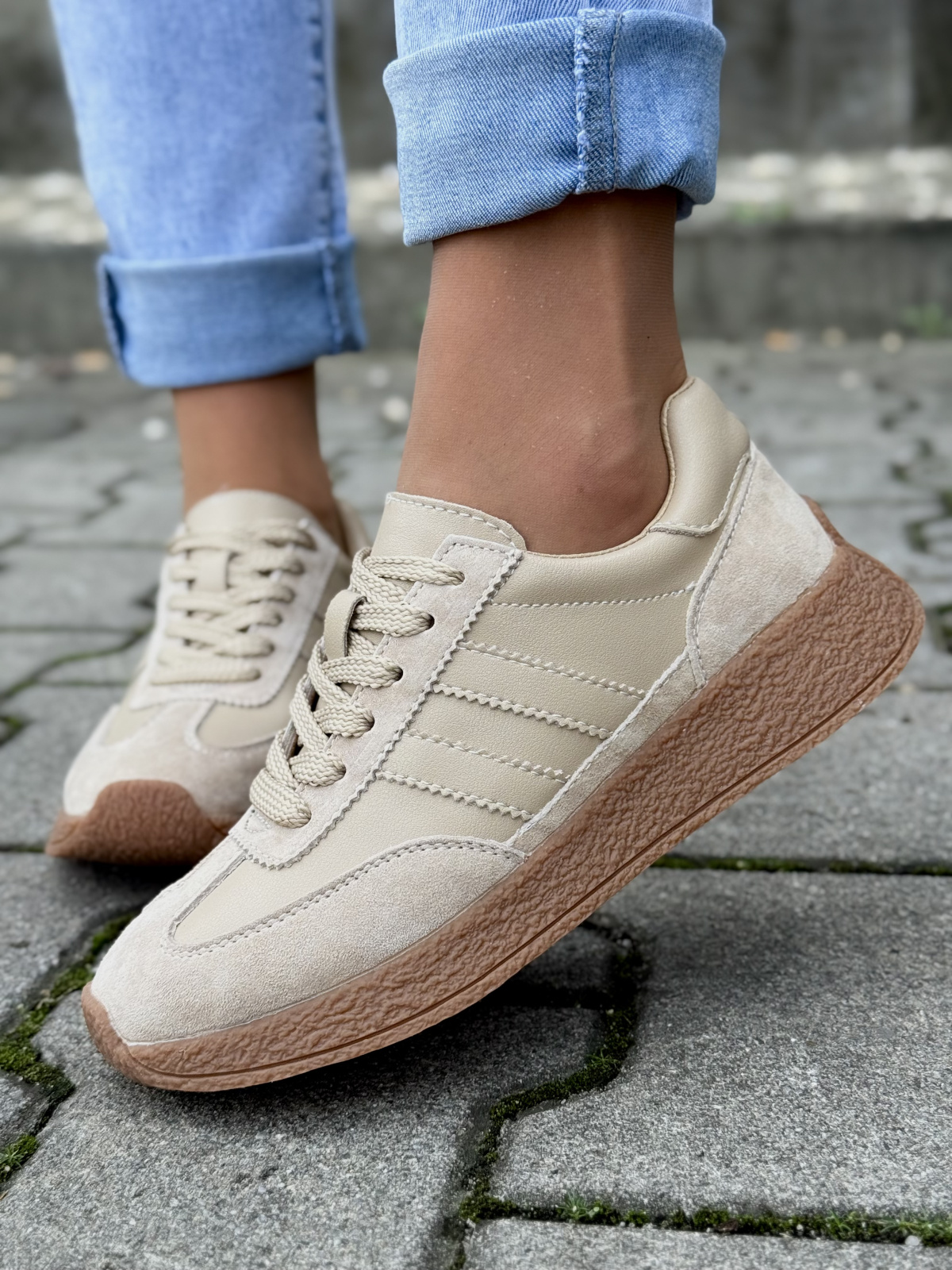 Sneakersy z Naturalnej Skóry – Komfort i Styl na Co Dzień