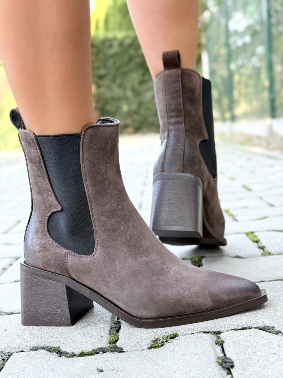 OLEKSY – Kowbojki ze skóry naturalnej