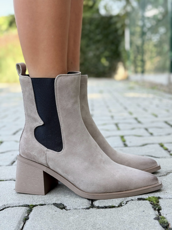 OLEKSY – Kowbojki ze skóry naturalnej