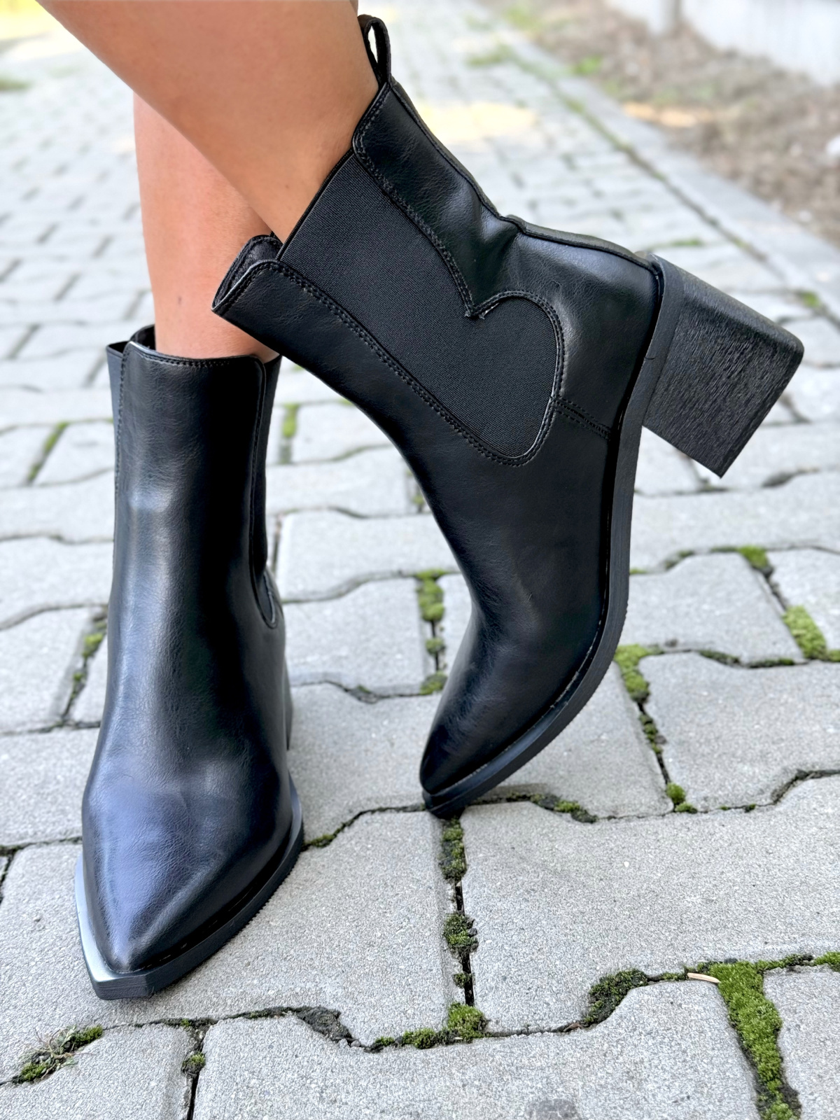 OLEKSY – Kowbojki ze skóry naturalnej