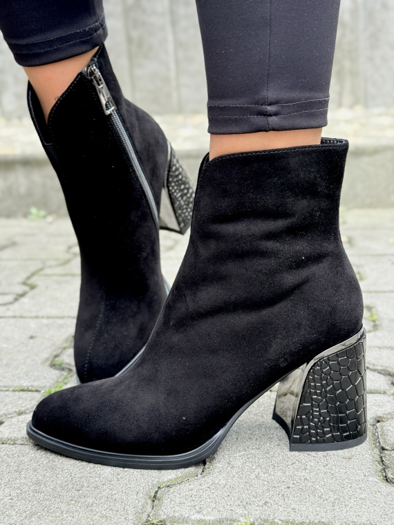 Botki OLEKSY z naturalnej skóry – elegancja i komfort na każdy dzień