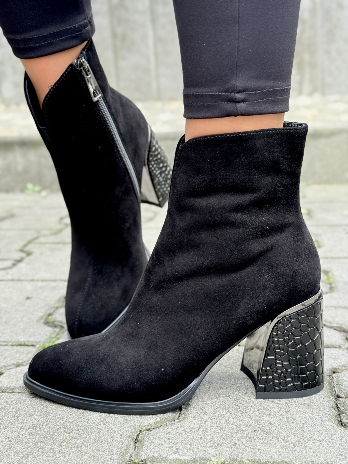 Botki OLEKSY z naturalnej skóry – elegancja i komfort na każdy dzień