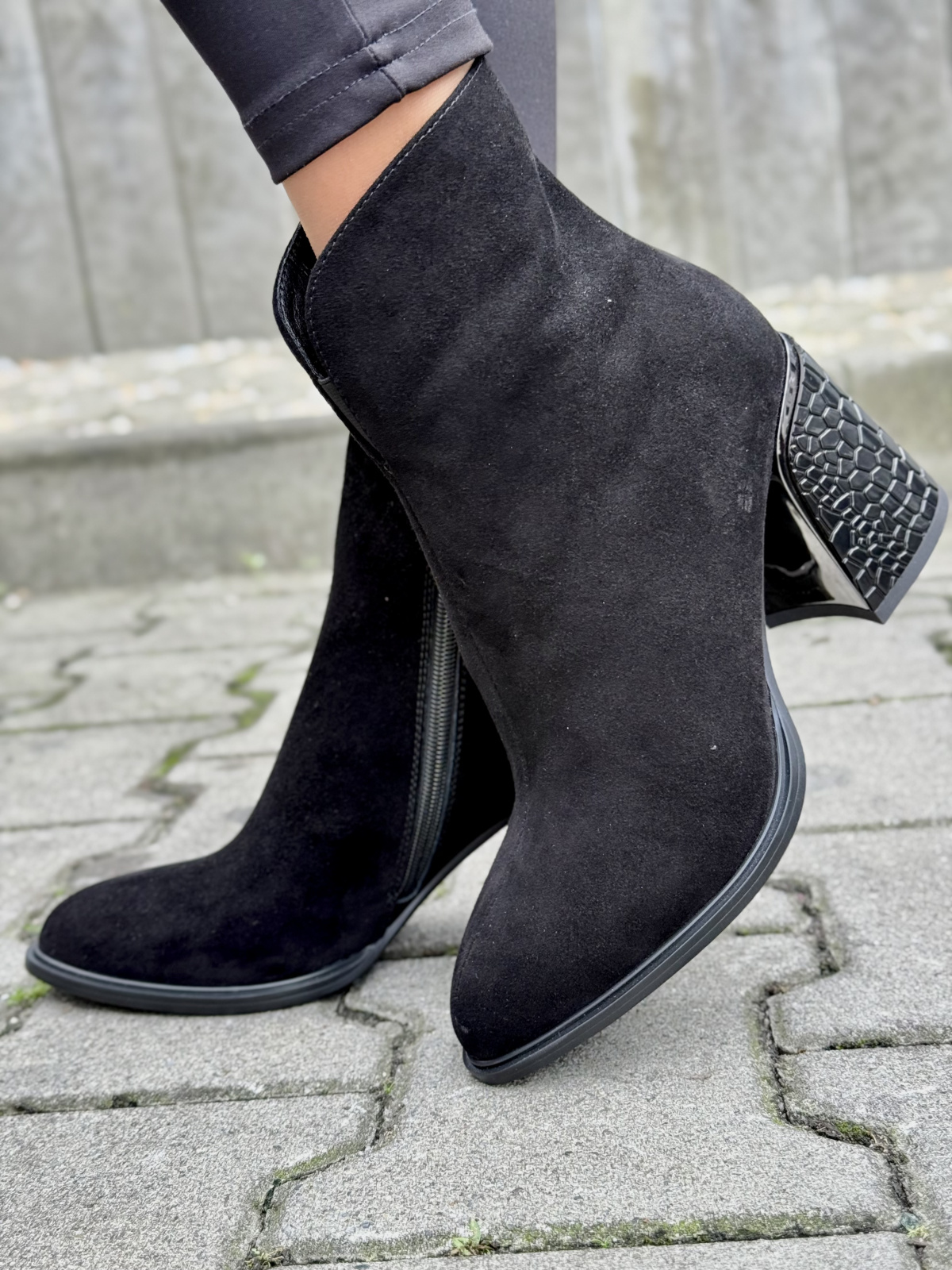 Botki OLEKSY z naturalnej skóry – elegancja i komfort na każdy dzień