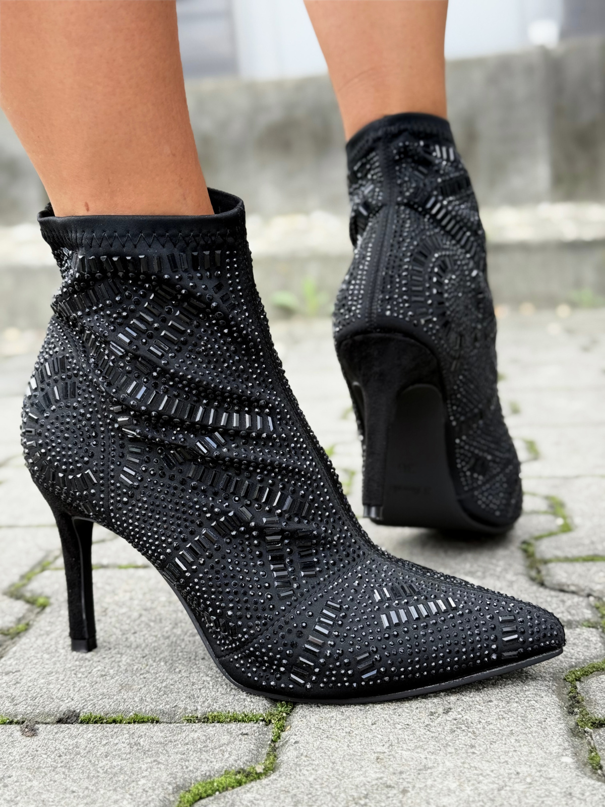 Czarne Botki z Charakterem