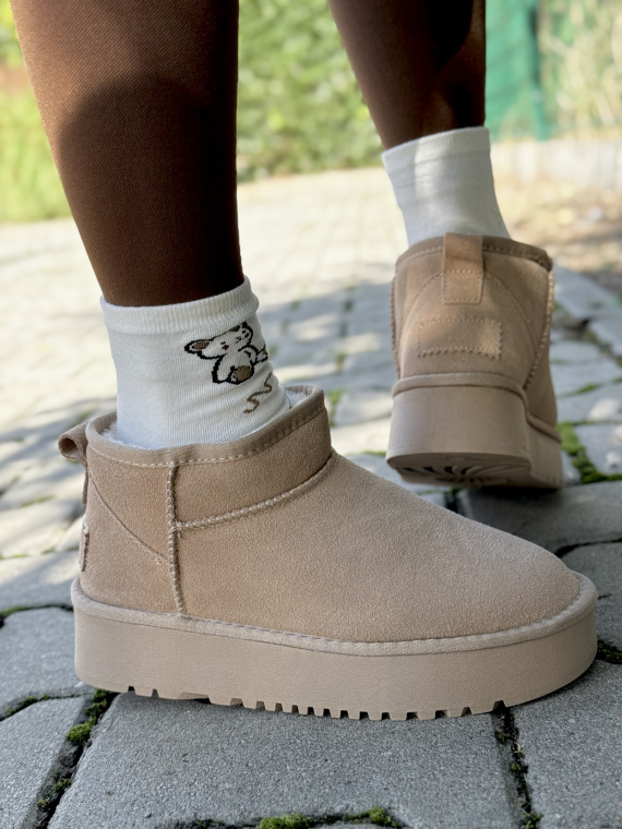 Śniegowce z Naturalnej Skóry – Komfort i Styl na Co Dzień